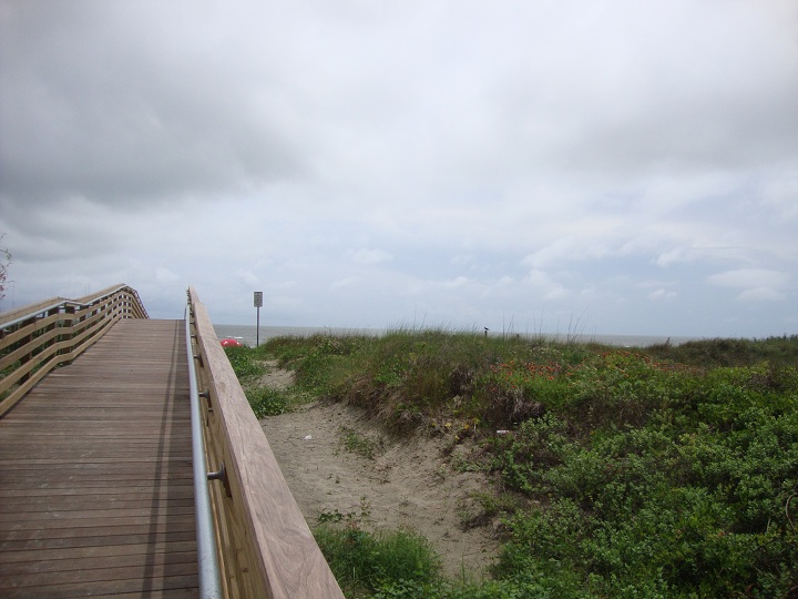 boardwalk onto Isle of Palms beach