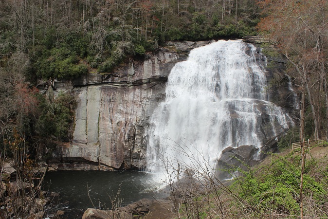 Rainbow Falls Gorges State Park